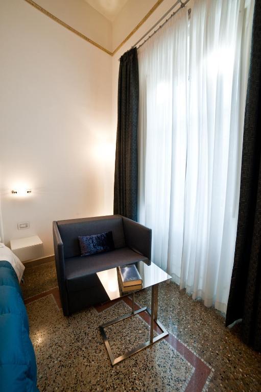 Town House Cavour Bed & Breakfast Reggio Calabria Room photo